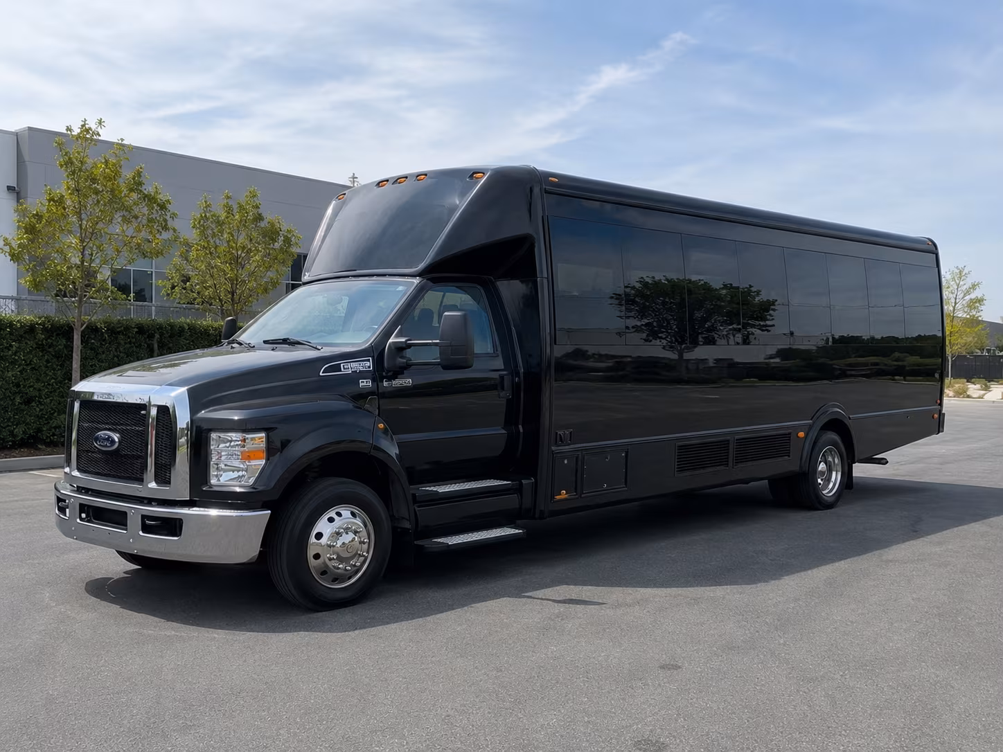auburn prom party bus rental