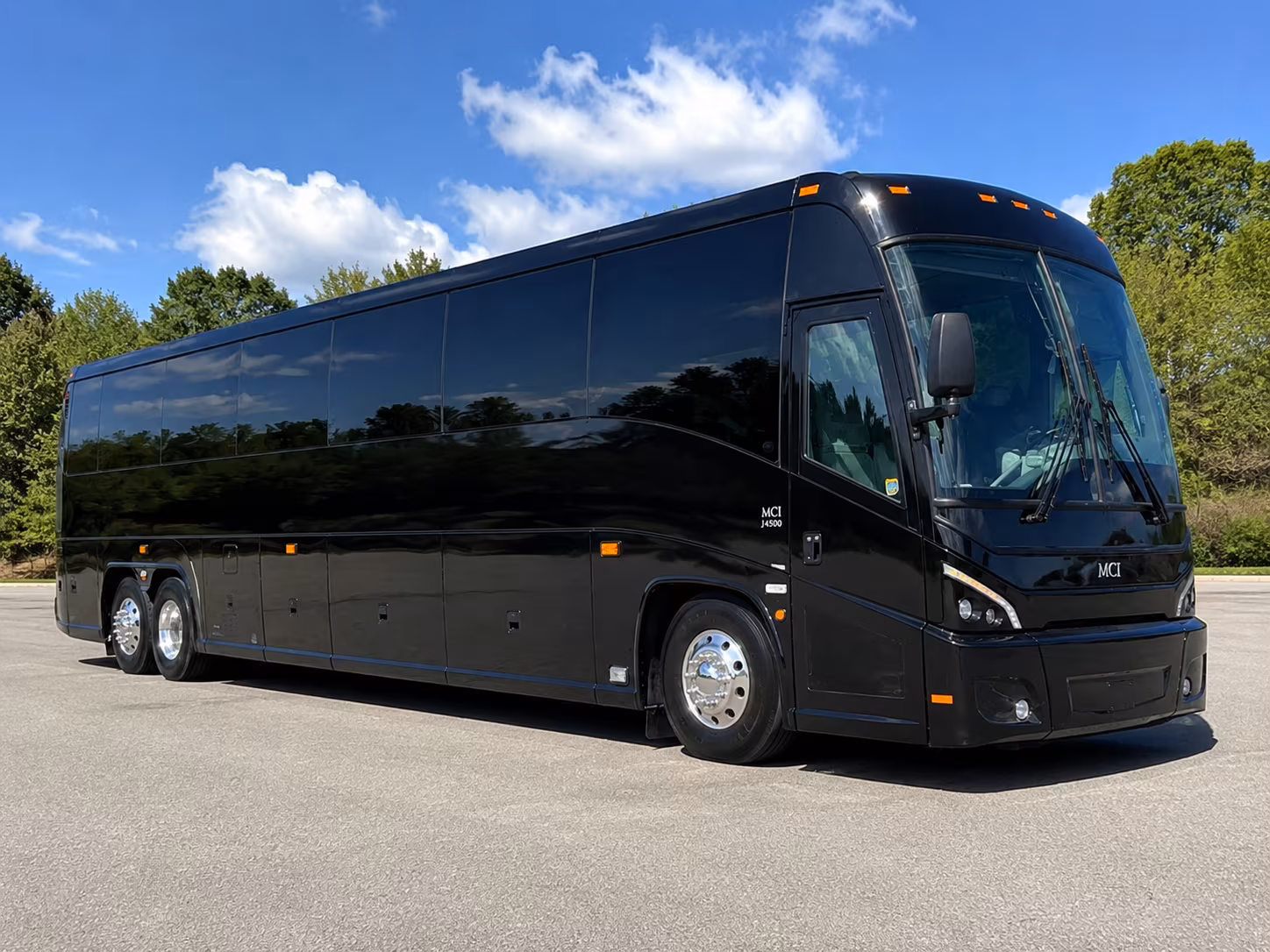 charter bus rentals from auburn for school and youth group long distance travel