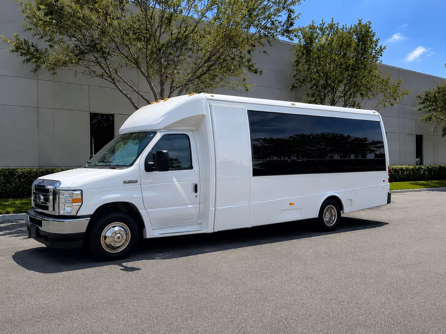 find the perfect transportation for your next corporate event 5